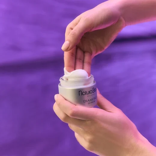 Natura Bissé Diamond Extreme Cream – Light Texture | Энергетический и восстанавливающий крем для лица с легкой текстурой 50 мл