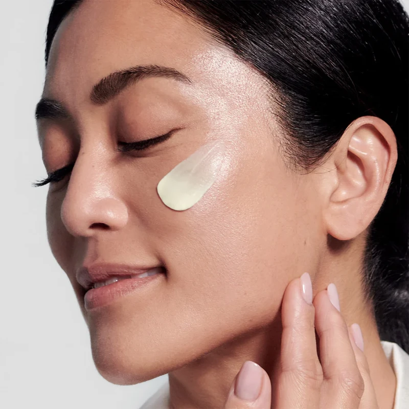 Medik8 Intelligent Retinol Smoothing Night Cream | A-vitamiini öökreem naha uuendamiseks 50 ml
