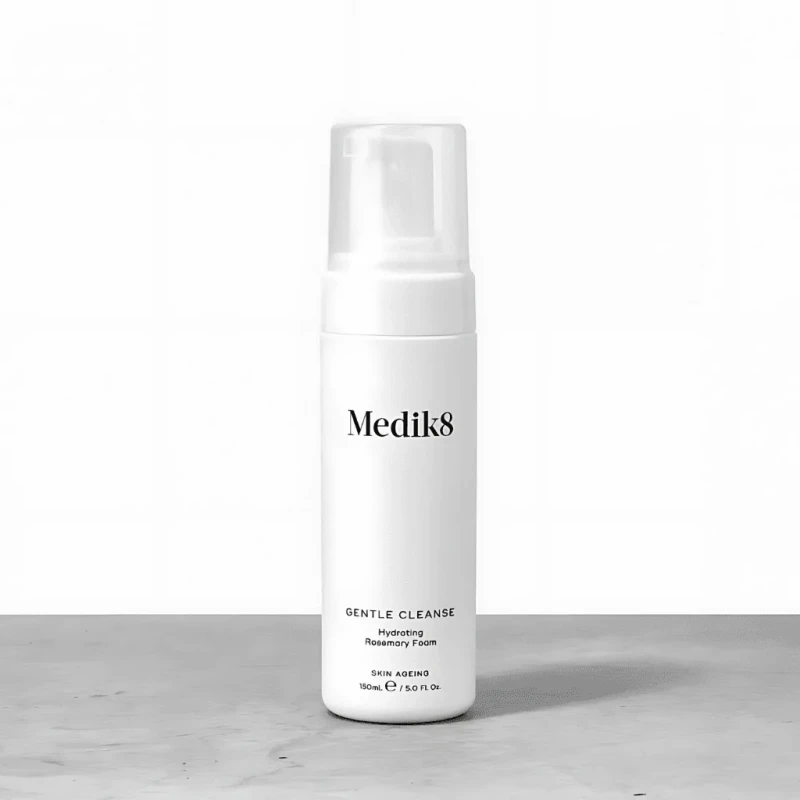Medik8 Gentle Cleanse | Õrn näopesugeel tundlikule nahale 150 ml