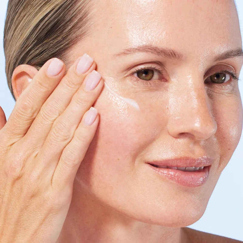 Medik8 Niacinamide Peptides | Seerum 10% niatsiinamiidi ja peptiididega 30 ml