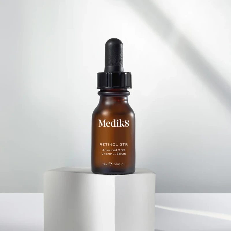 Medik8 Intelligent Retinol 3TR | A‑vitamiini ööseerum naha uuendamiseks 15 ml