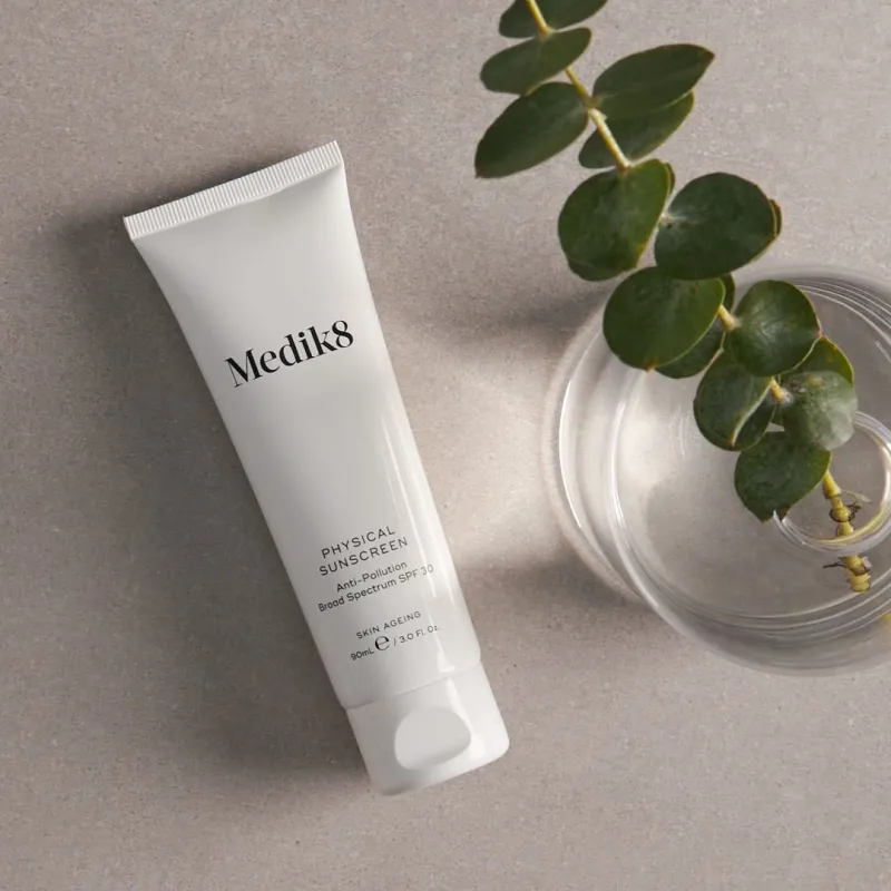Medik8 Physical Sunscreen SPF50 | Минеральный солнцезащитный крем SPF50 60 мл