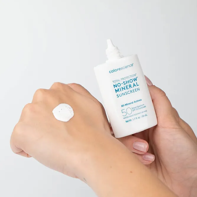 Colorescience Total Protection® No-Show™ Mineral Sunscreen SPF50 | Особенно лёгкий минеральный SPF для лица и тела 50 мл