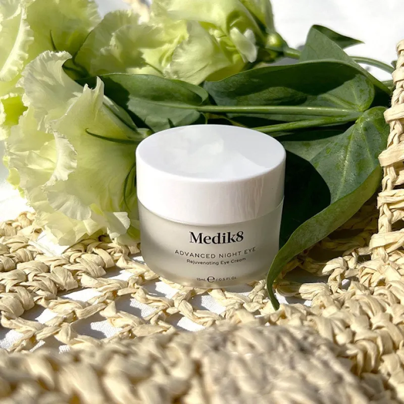 Medik8 Advanced Night Eye | Taastav öökreem silmaümbrusele 15 ml