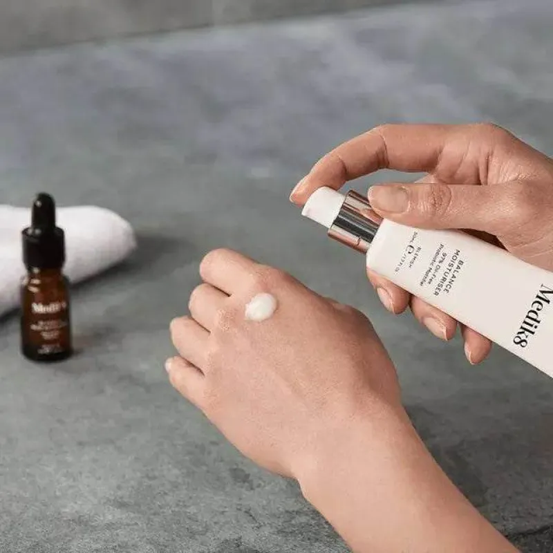 Medik8 Balance Moisturiser & Glycolic Acid Activator | Mattiv kreem ja glükoolhappe aktivaat 50 ml + 10 ml